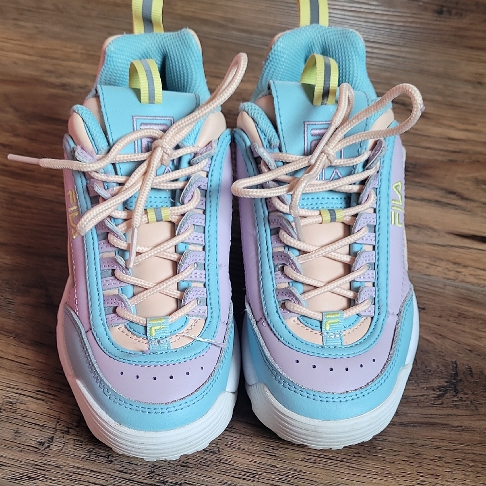 Fila Sneakers, Size 1.5, Blue, Lavender, Peach, Neon Yellow, Reflective, White
